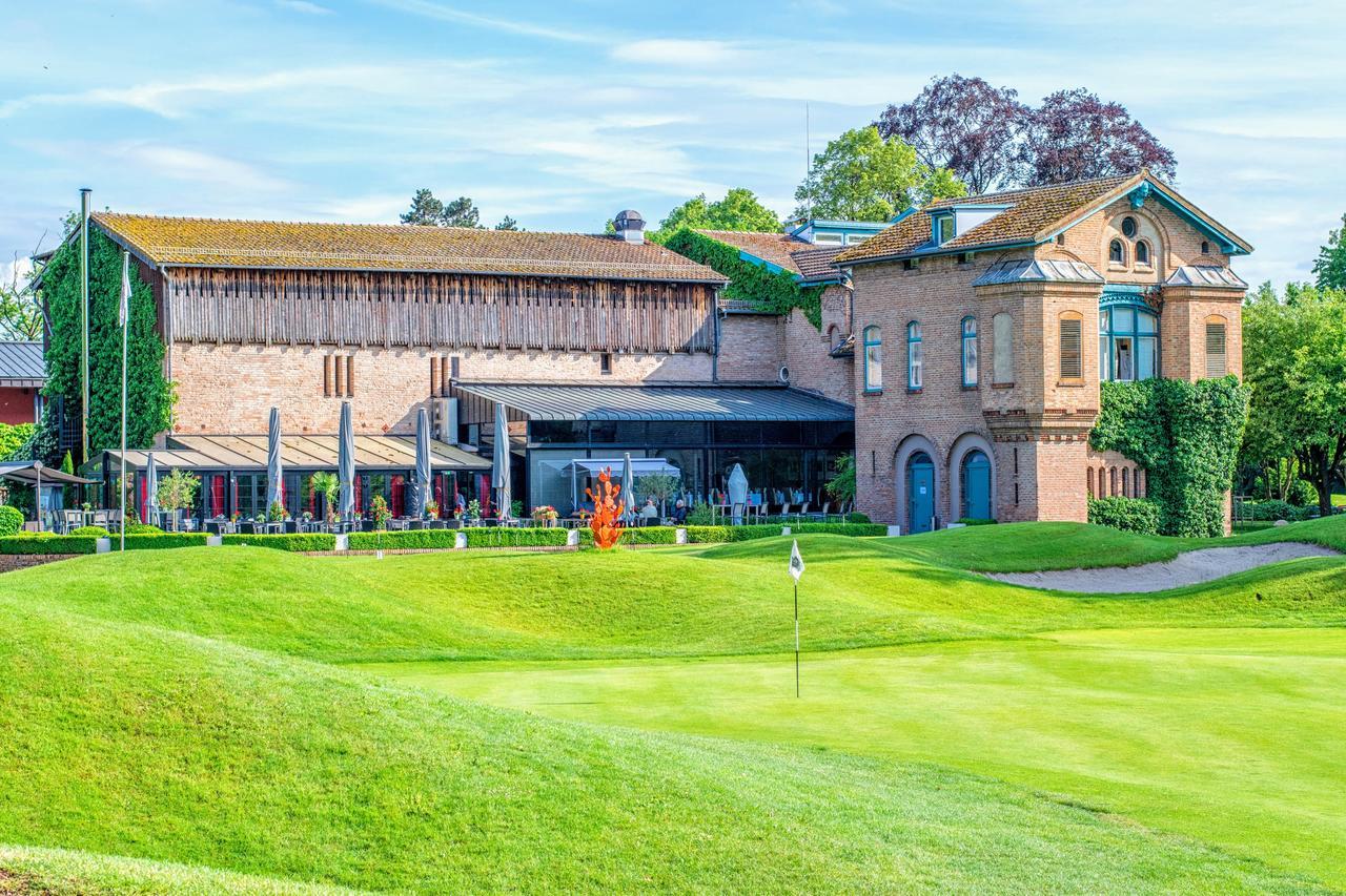 Le Kempferhof Golf Et Chateau-Hotel Плобсхейм Экстерьер фото